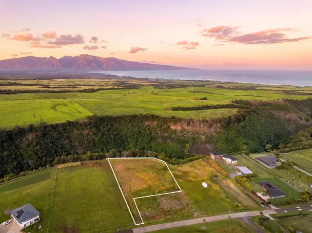 Listing Image for 1022 Auwaha Pl Unit A 8 of 37