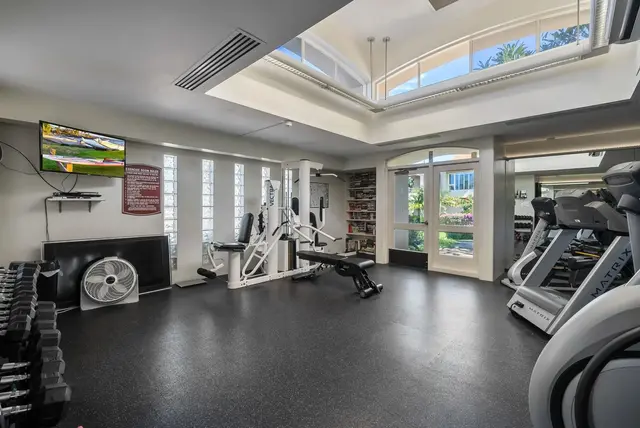 Listing Image for 3150 Wailea Alanui Dr 2707 40 of 48