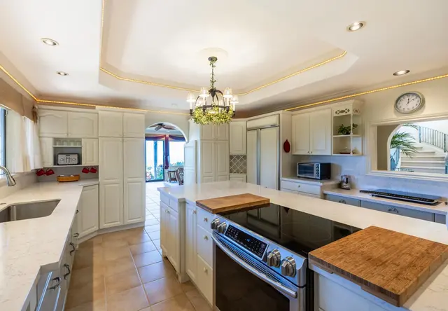 Listing Image for 41 Kilihune Pl 21 of 48