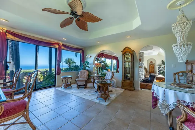 Listing Image for 41 Kilihune Pl 23 of 48