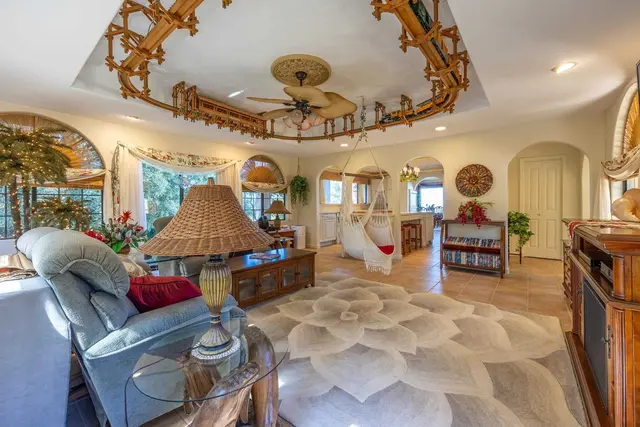 Listing Image for 41 Kilihune Pl 25 of 48