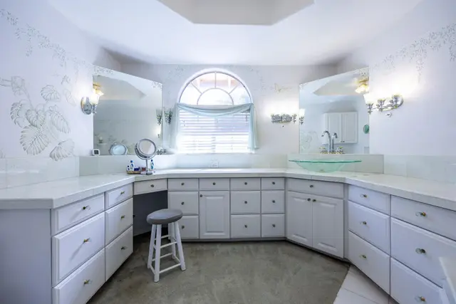 Listing Image for 41 Kilihune Pl 35 of 48