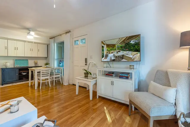 Listing Image for 140 Uwapo Rd 11-106 4 of 35