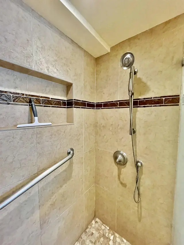 Listing Image for 2481 Kaanapali Pkwy 1120 U 16 of 32