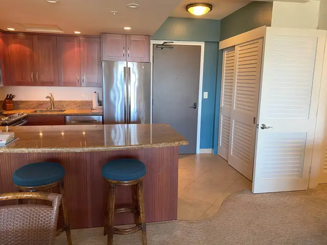 Listing Image for 2481 Kaanapali Pkwy 1120 U 9 of 32