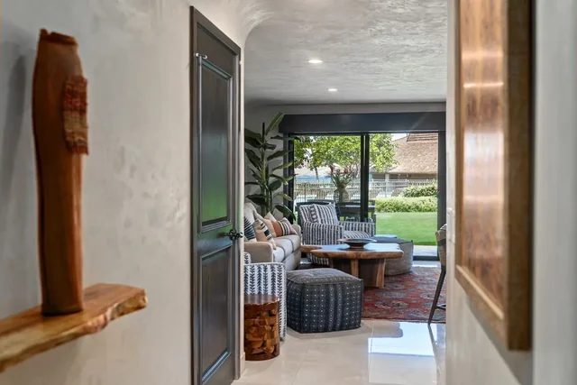 Listing Image for 12 S Kihei Rd E2 37 of 48