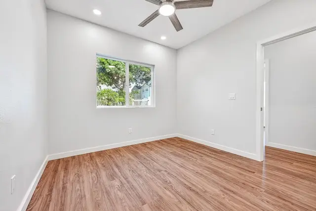 Listing Image for 279 Ohaa St 11 of 49