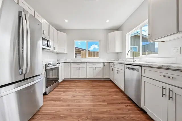 Listing Image for 279 Ohaa St 22 of 49
