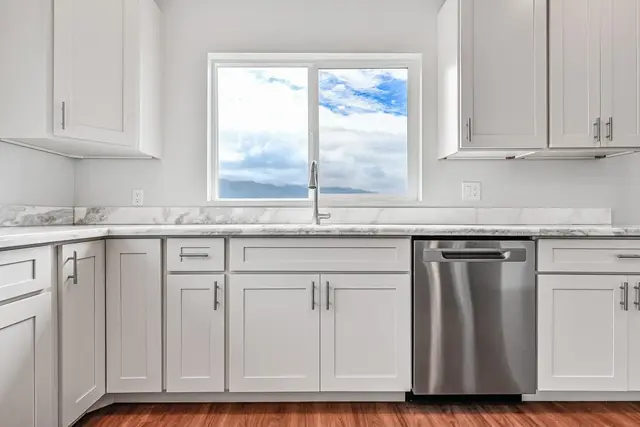 Listing Image for 279 Ohaa St 23 of 49