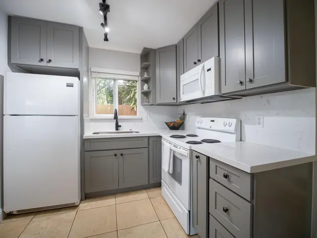Listing Image for 1895 Anapa Pl B 2 of 43