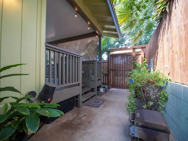 Listing Image for 1895 Anapa Pl B 28 of 43