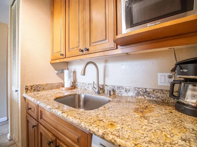 Listing Image for 2191 S Kihei Rd 1209 10 of 27