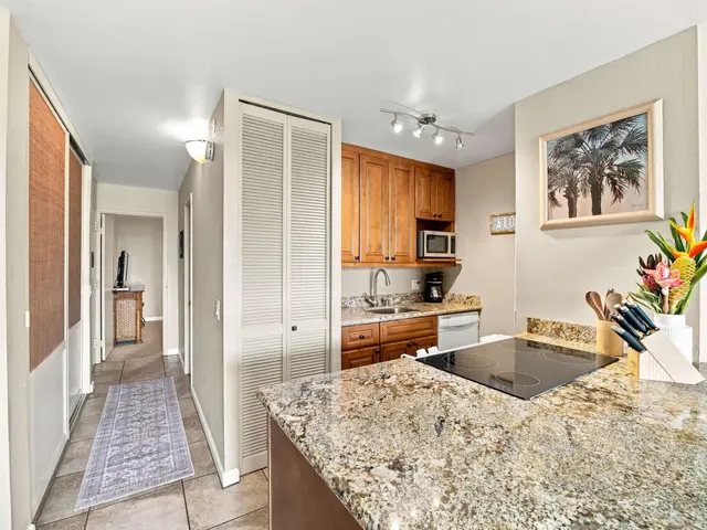 Listing Image for 2191 S Kihei Rd 1209 12 of 27