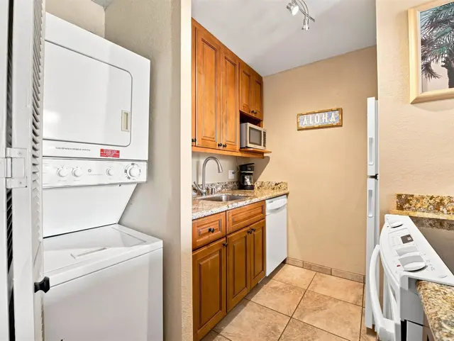 Listing Image for 2191 S Kihei Rd 1209 9 of 27