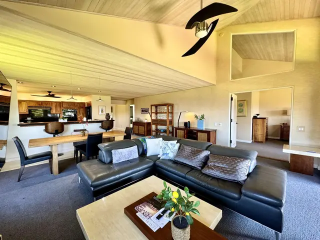 Listing Image for 50 Puu Anoano St 2802 21 of 50