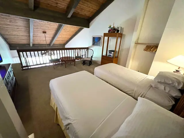 Listing Image for 3543 Lower Honoapiilani Rd J403 23 of 24