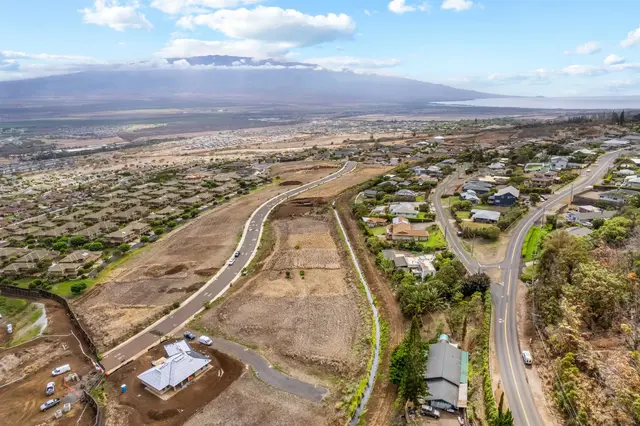 Listing Image for 645 Kauna Lipo Dr 7 of 16