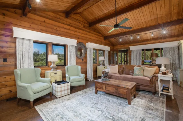 Listing Image for 30 Mamao Pl 14 of 50