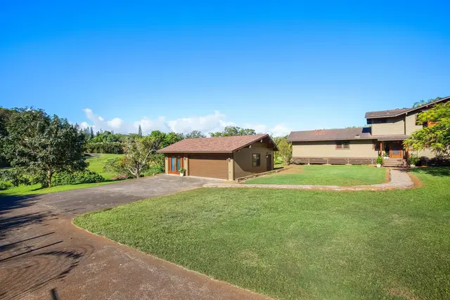Listing Image for 30 Mamao Pl 34 of 50