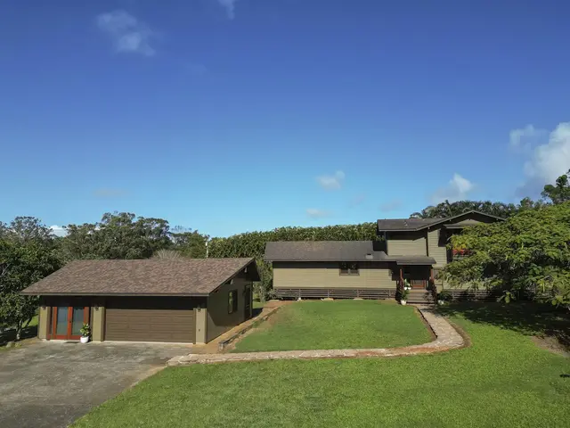 Listing Image for 30 Mamao Pl 35 of 50