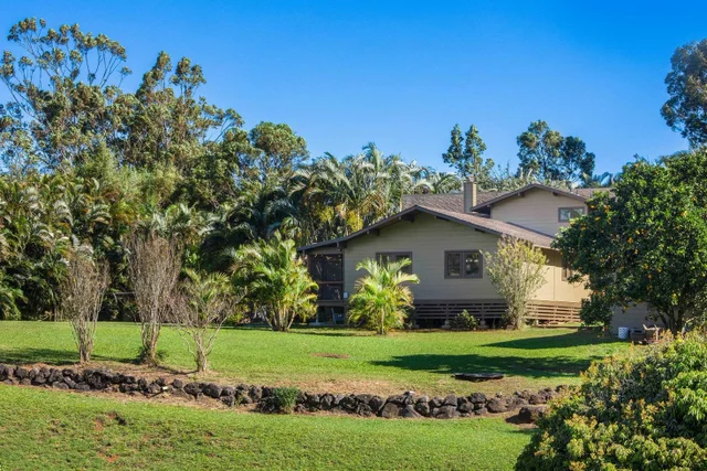 Listing Image for 30 Mamao Pl 37 of 50