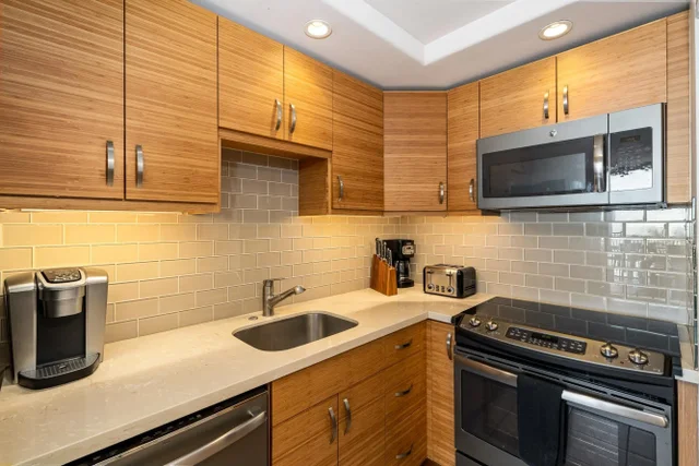 Listing Image for 2960 S Kihei Rd 707 4 of 36