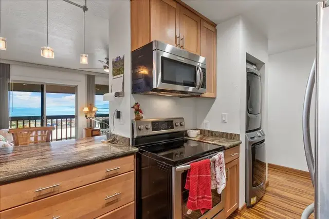Listing Image for 510 Imi Pl 301 16 of 31