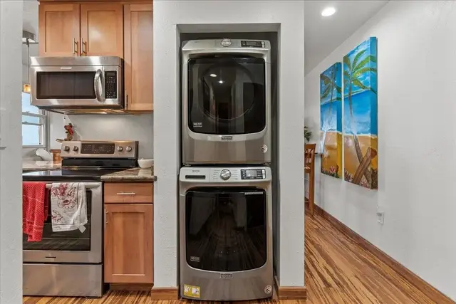 Listing Image for 510 Imi Pl 301 18 of 31