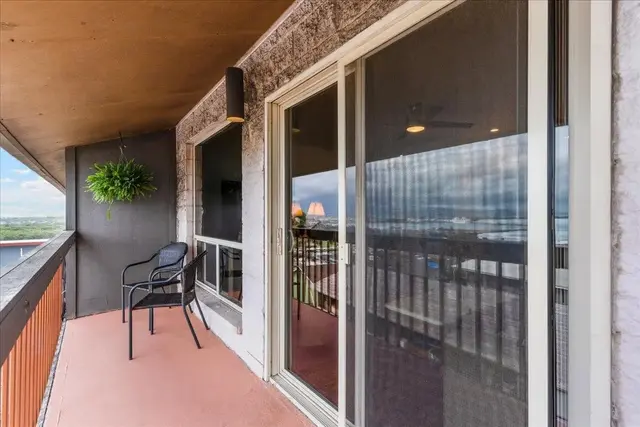 Listing Image for 510 Imi Pl 301 23 of 31