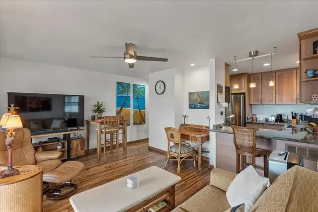 Listing Image for 510 Imi Pl 301 9 of 31