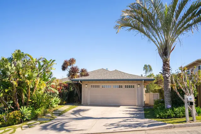 Listing Image for 296 Kulamanu Cir 219 1 of 35