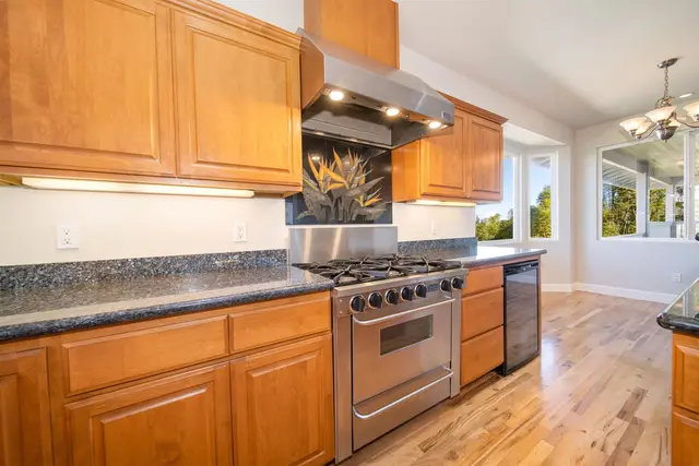 Listing Image for 296 Kulamanu Cir 219 10 of 35