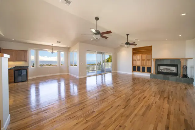 Listing Image for 296 Kulamanu Cir 219 17 of 35