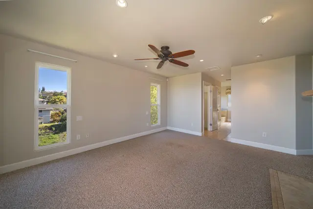 Listing Image for 296 Kulamanu Cir 219 19 of 35