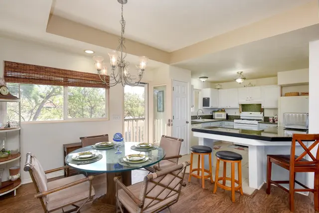 Listing Image for 4056 Mahinahina Pl 7 of 37