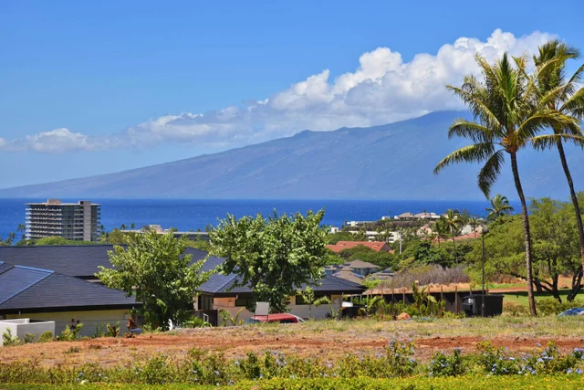 Listing Image for 187 Anapuni Loop 10 of 50