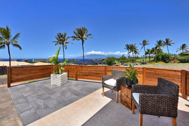 Listing Image for 187 Anapuni Loop 12 of 50