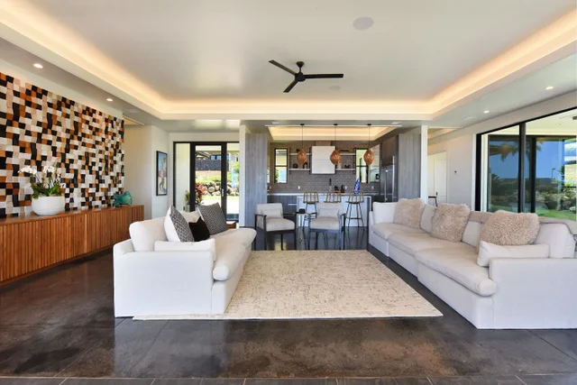 Listing Image for 187 Anapuni Loop 20 of 50