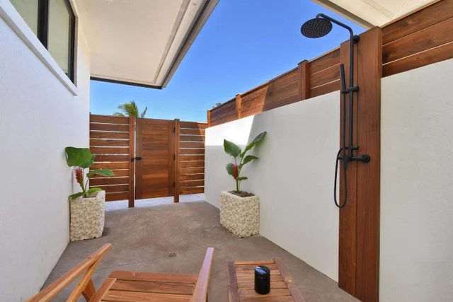 Listing Image for 187 Anapuni Loop 44 of 50