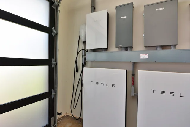 Listing Image for 187 Anapuni Loop 48 of 50