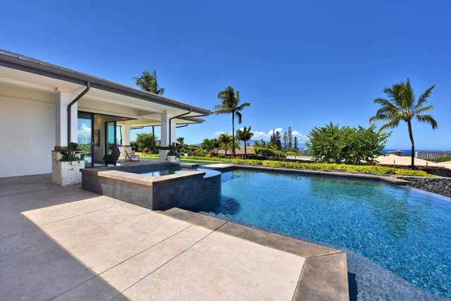 Listing Image for 187 Anapuni Loop 7 of 50