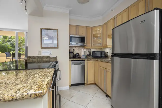 Listing Image for 4365 Lower Honoapiilani Rd 115 10 of 44