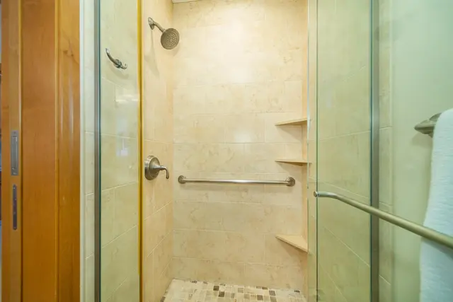 Listing Image for 49 Kapalua Pl 211 24 of 50
