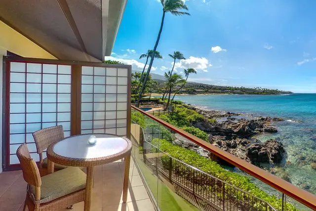 Listing Image for 49 Kapalua Pl 211 8 of 50