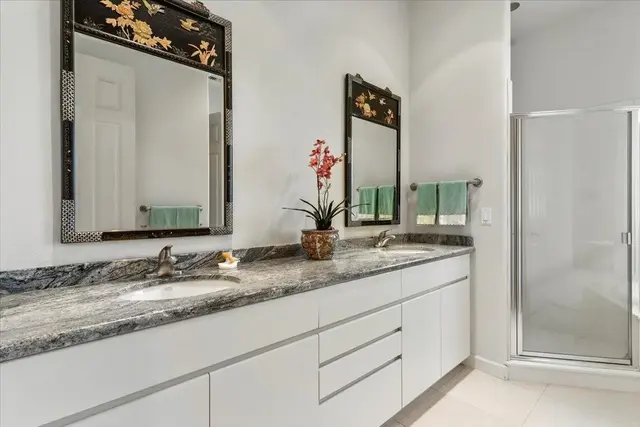 Listing Image for 324 Pualoa Nani Pl 13 of 35