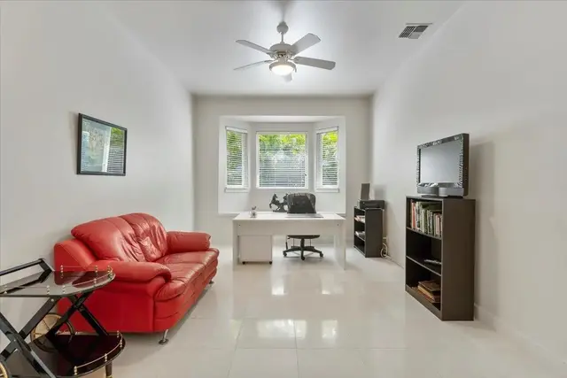 Listing Image for 324 Pualoa Nani Pl 17 of 35