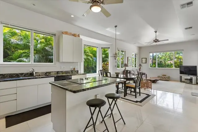 Listing Image for 324 Pualoa Nani Pl 19 of 35