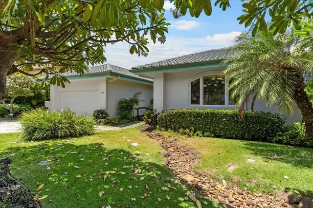 Listing Image for 324 Pualoa Nani Pl 32 of 35