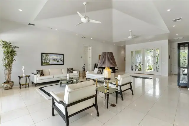 Listing Image for 324 Pualoa Nani Pl 9 of 35