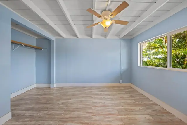 Listing Image for 20 Ahina Pl 26 of 36